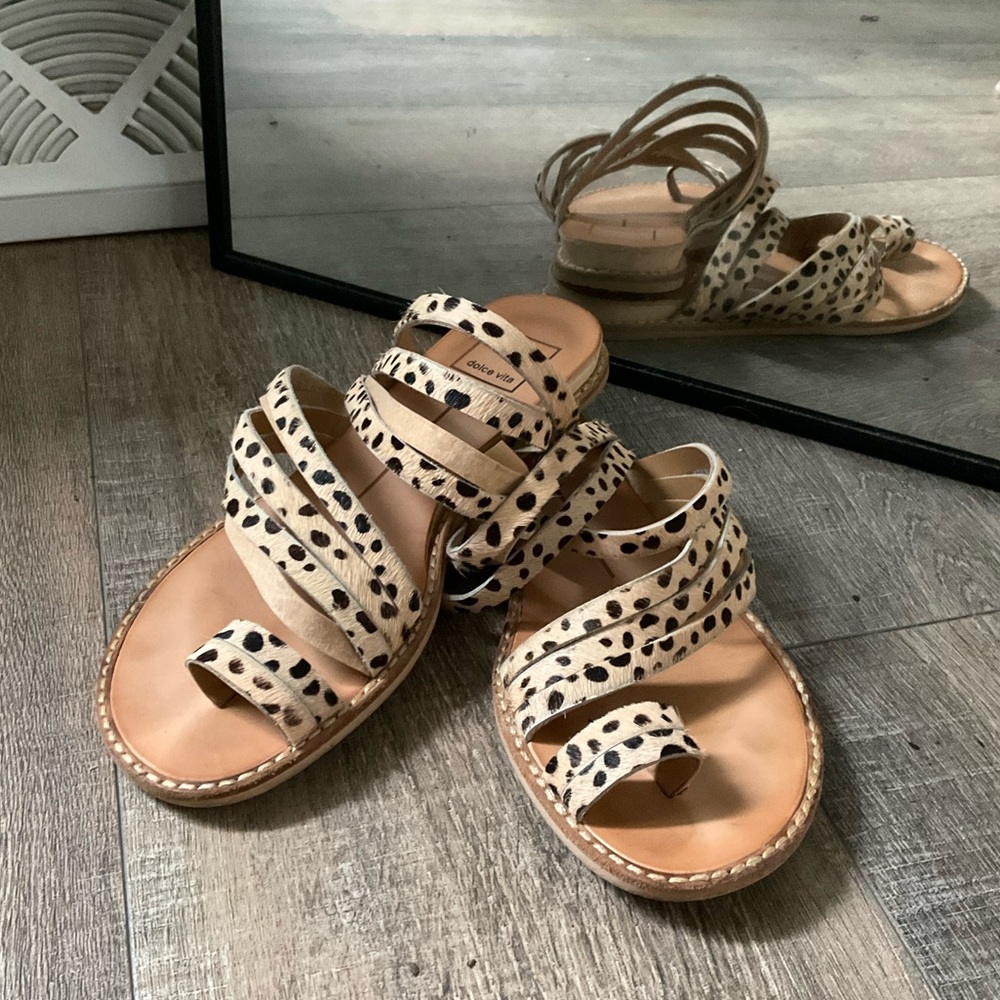 Dolce vita leopard strappy sandal Women’s S 6